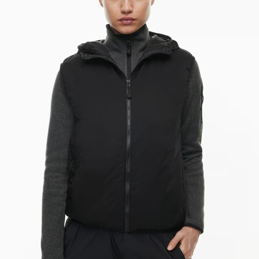 Aritzia TnAction The Pillow Puff Vest XS